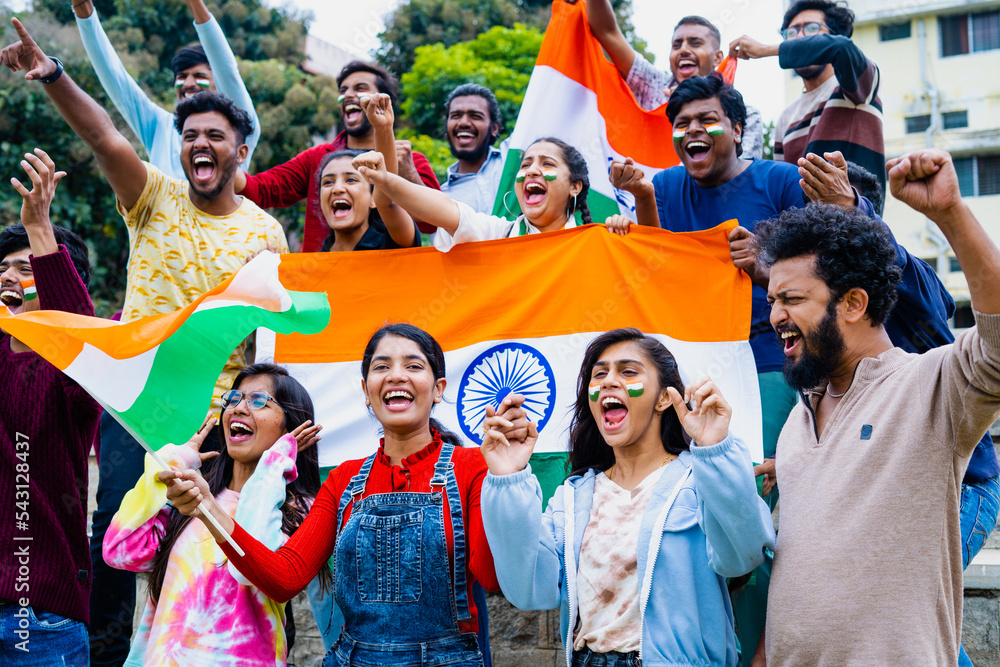 Finding Indian Communities in the US