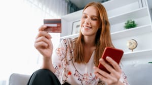 How to Get a Credit Card for the First Time: A Student’s Guide to Applying and Benefiting in the US